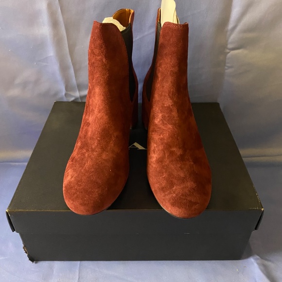 Coach Tia Ankle Slip On Suede Bootie In Wine Sz 8 FG2911 - Picture 4 of 15